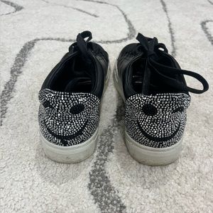 Lola Cruz Leather Women’s Sneaker with Rhinestone Smiley Face Sz 38